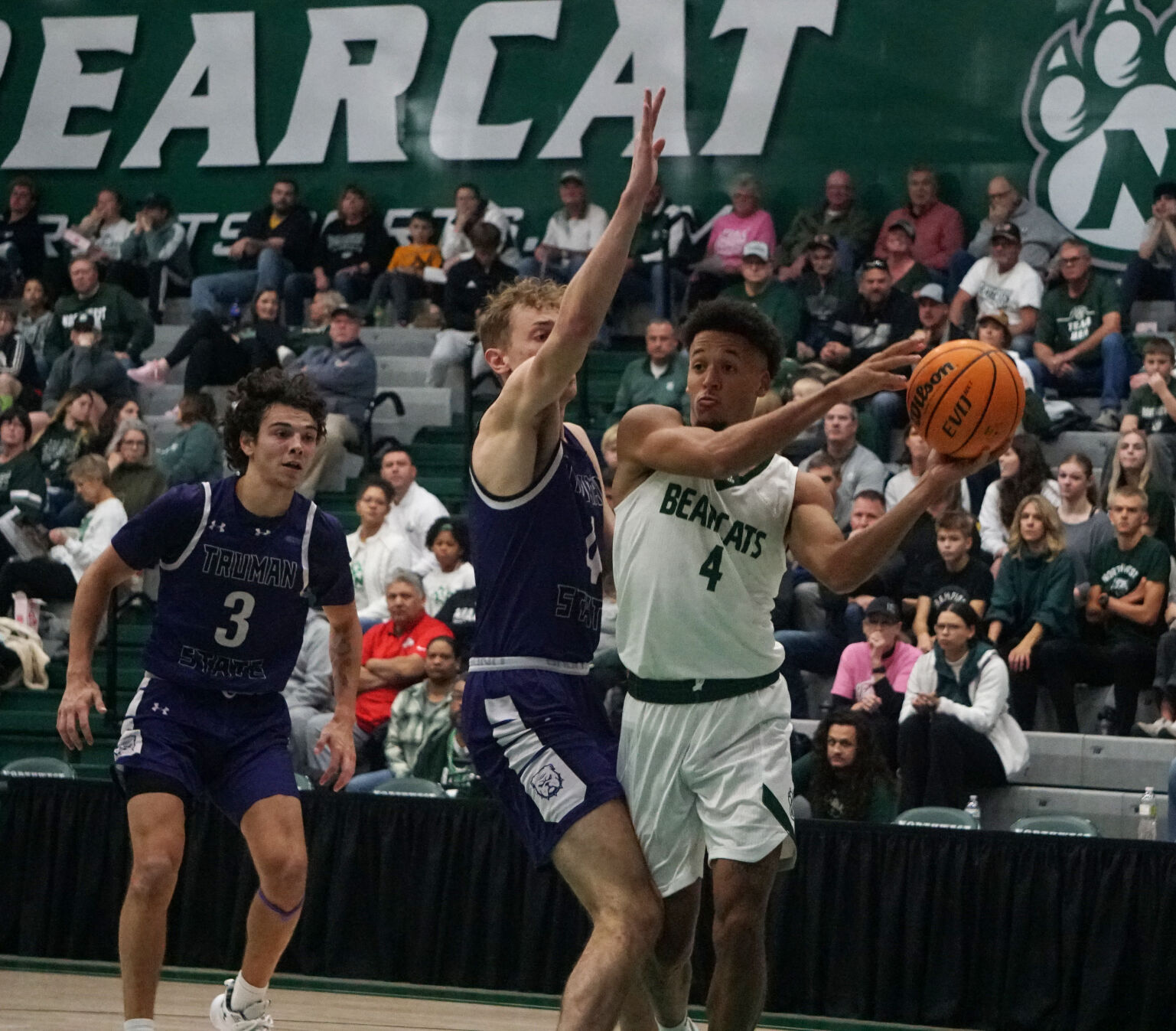 22-11-24 NWMBB Isaiah4.jpg
